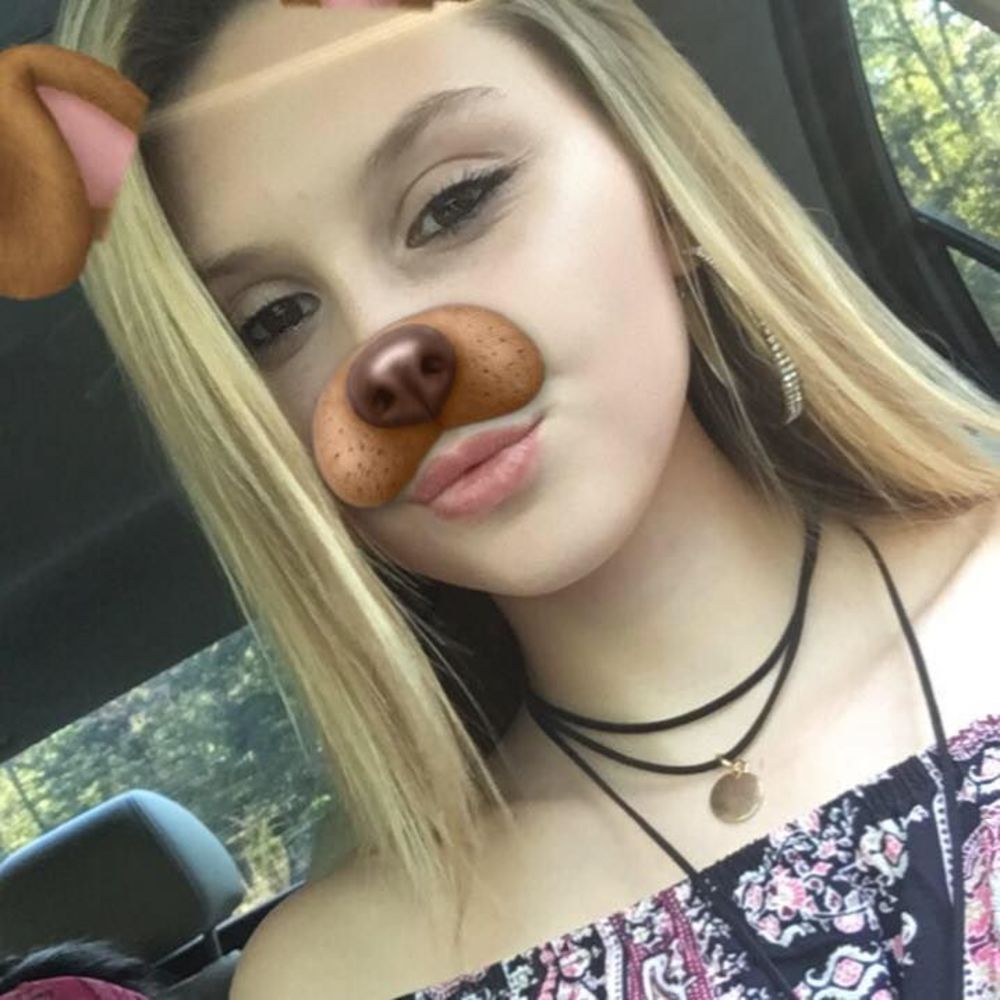 Meet your Posher, Gabriella